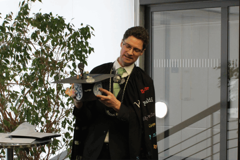 Erfolgreiche Promotion von Benedikt Ernst!